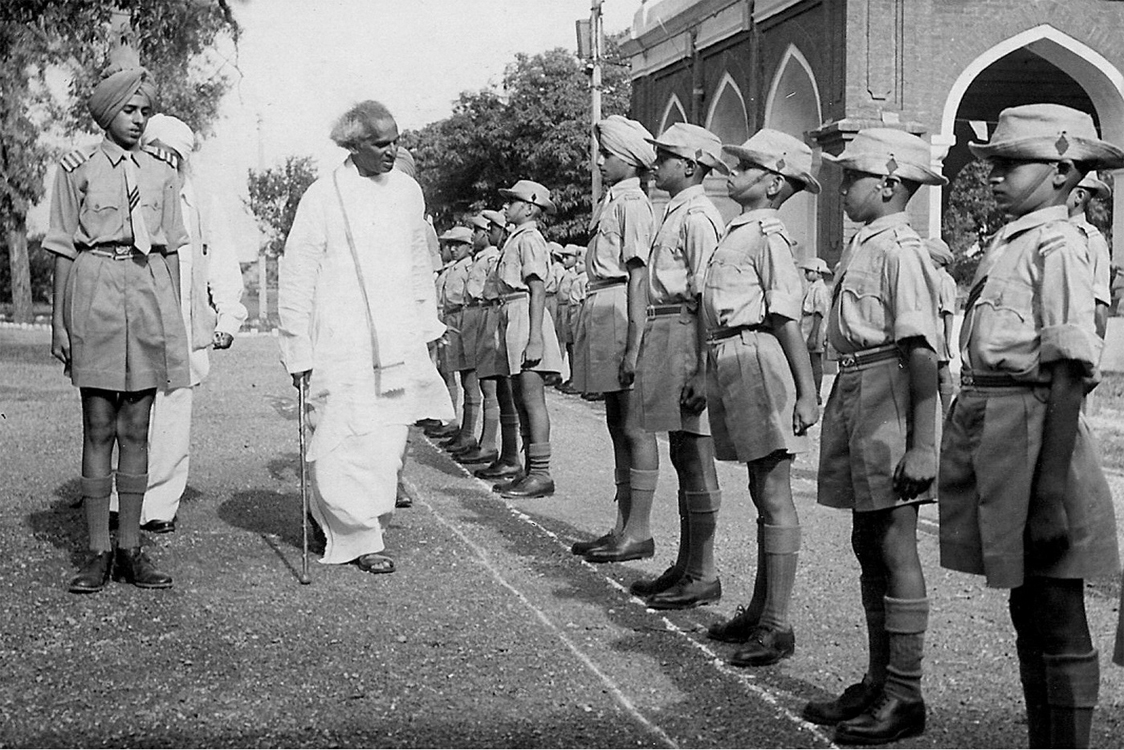 Shri V. K. Krishna Menon, Hon’ble Defence Minister taking Guard of Honour at SS Kunjpura in 1961